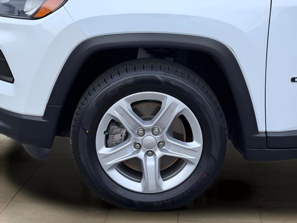 Used 2023 Jeep Compass Sport AWD/4WD image 32