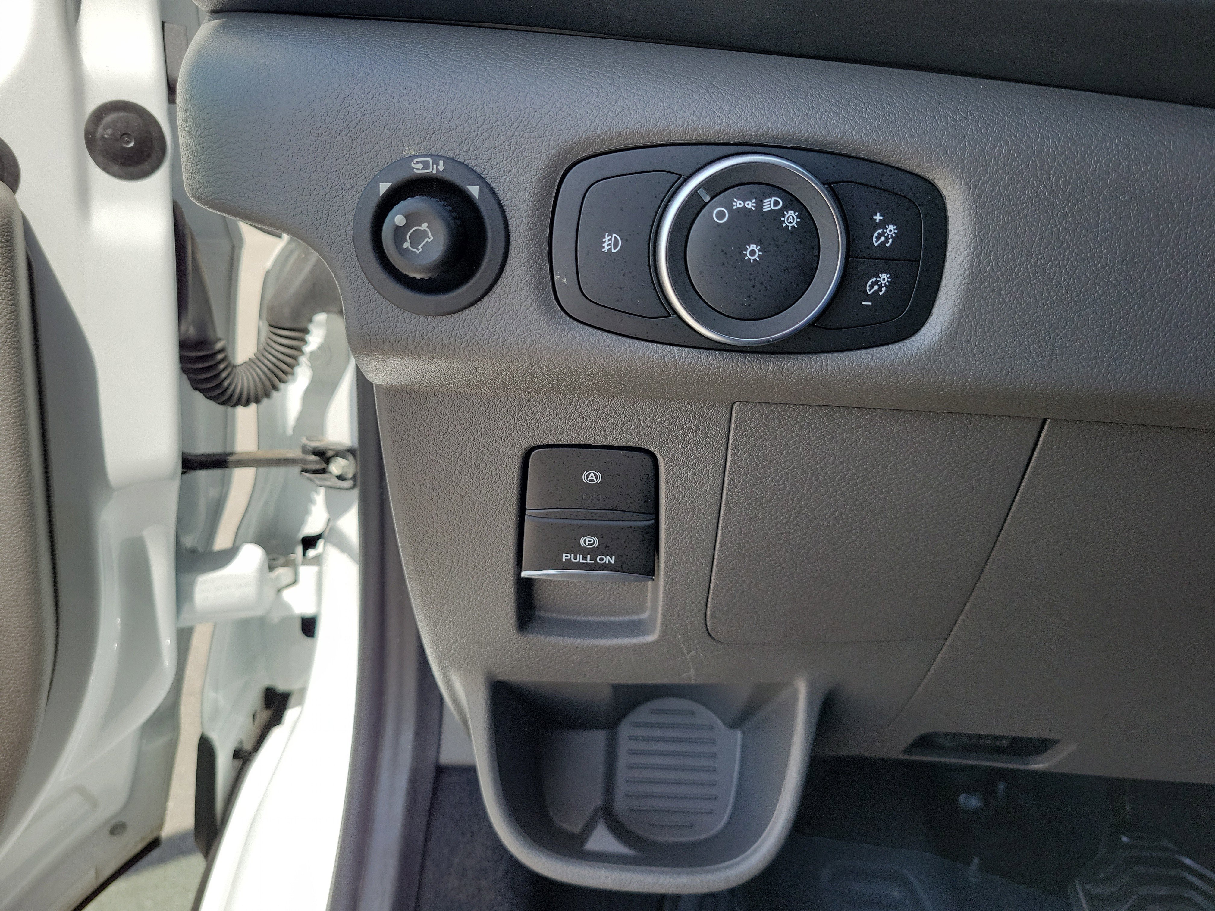 Used 2024 Ford Transit 350 XLT RWD image 26