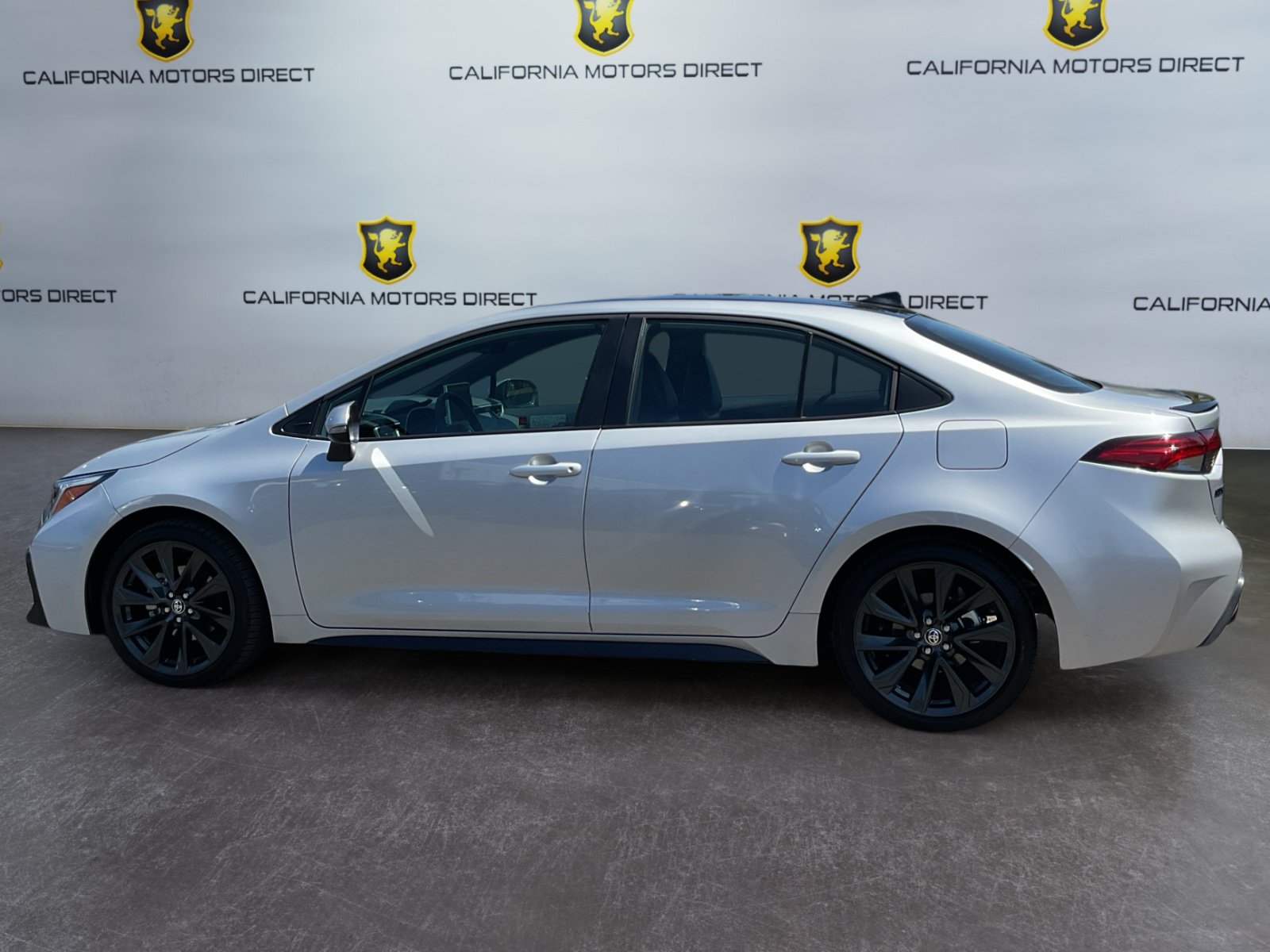 Used 2026 Toyota Corolla XSE FWD image 8