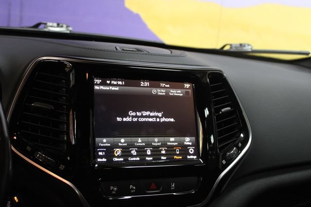 Used 2021 Jeep Cherokee High Altitude AWD/4WD image 19