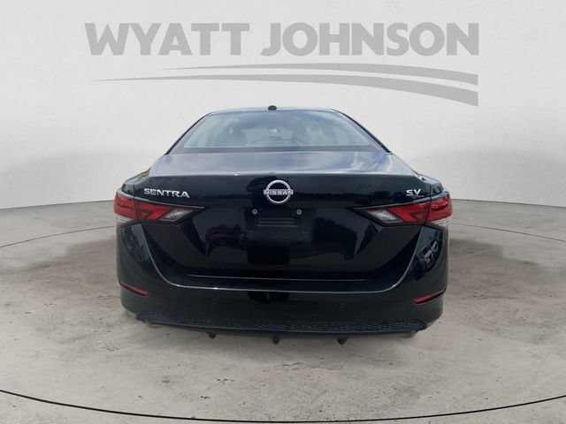 Used 2024 Nissan Sentra SV FWD image 8