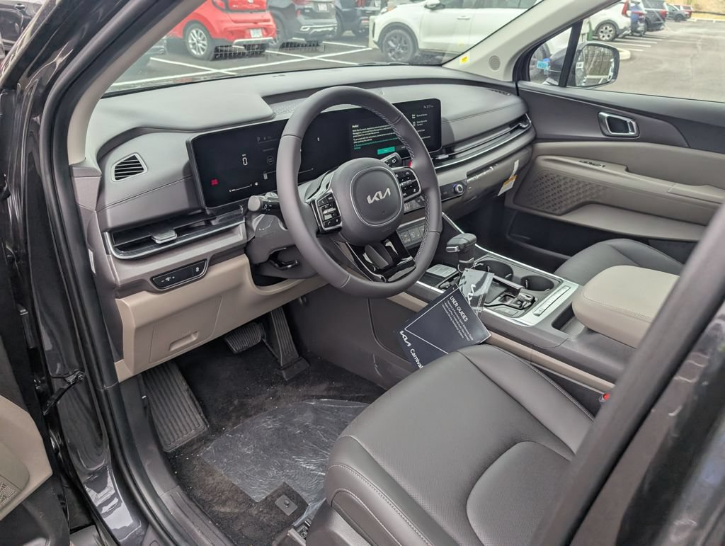 New 2026 Kia Carnival EX FWD image 10