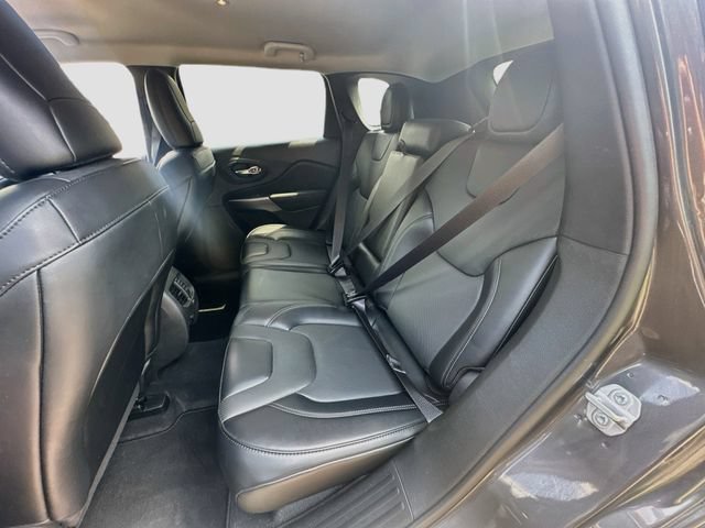 Used 2022 Jeep Cherokee Latitude Lux AWD/4WD image 23
