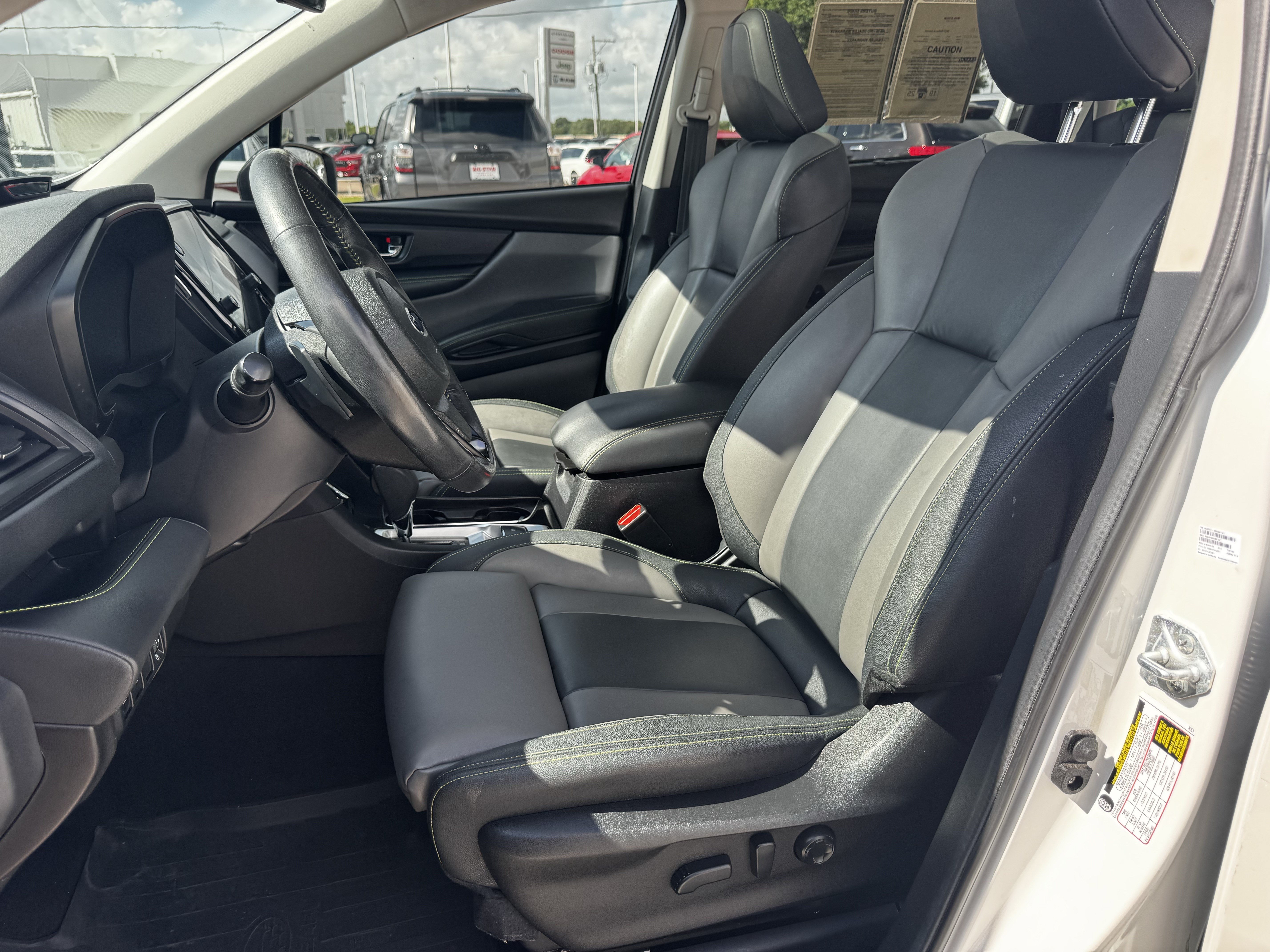 Used 2023 Subaru Ascent Onyx Edition Limited AWD/4WD image 28