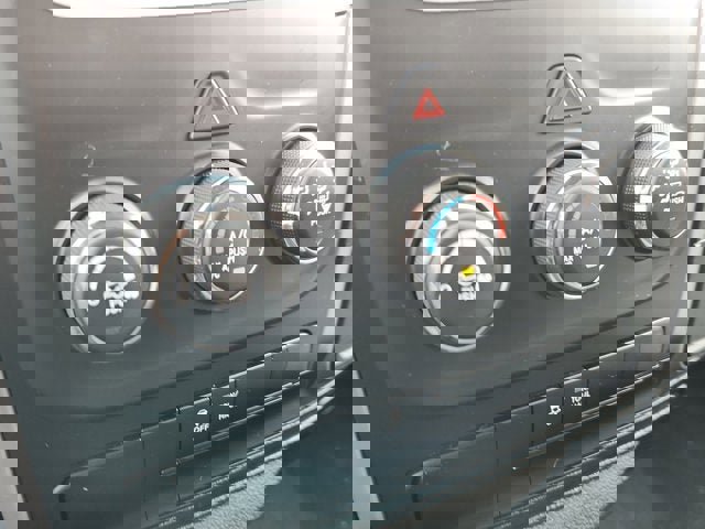 Used 2024 RAM 1500 Classic SLT image 24