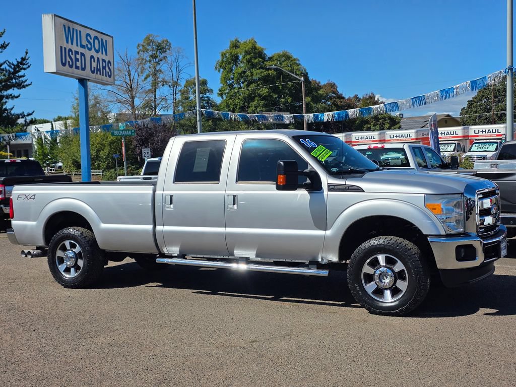 Used 2016 Ford F250 Lariat w/ Lariat Interior Package AWD/4WD image 3