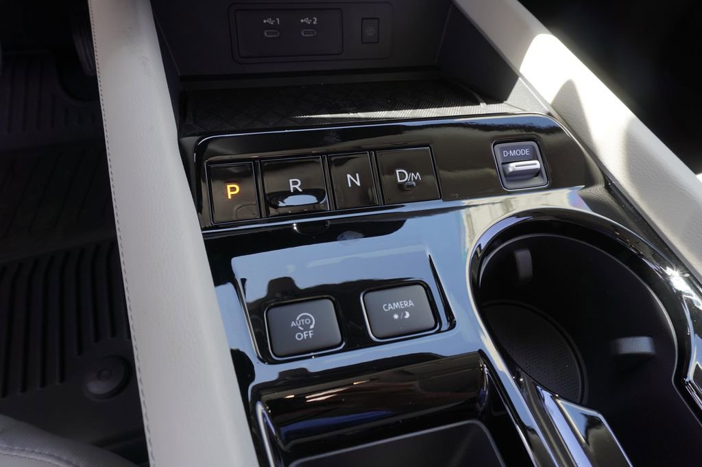 Certified 2025 Nissan Murano SL image 18