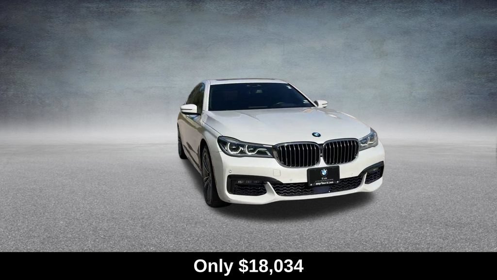 Used 2016 BMW 750i xDrive AWD/4WD image 4