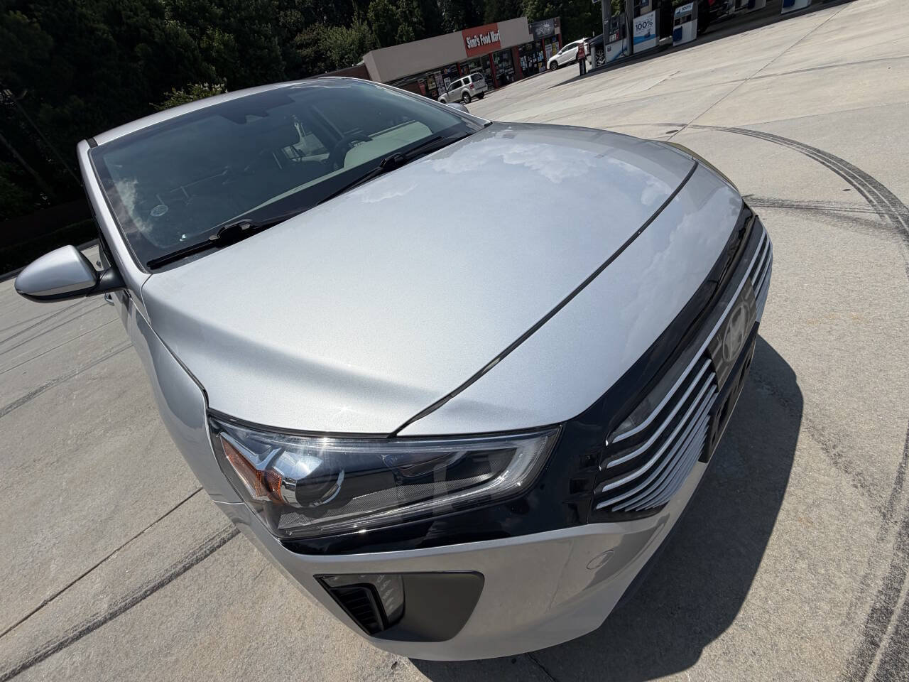 Used 2018 Hyundai Ioniq Limited w/ Limited Ultimate Package 03 FWD image 22