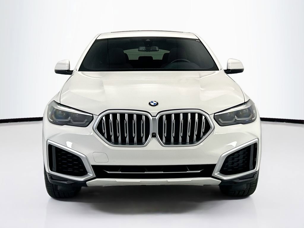 Used 2022 BMW X6 xDrive40i w/ Luxury Seating Package AWD/4WD image 2