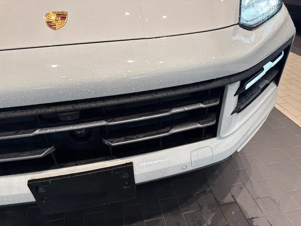 Used 2026 Porsche Cayenne E-Hybrid AWD/4WD image 19