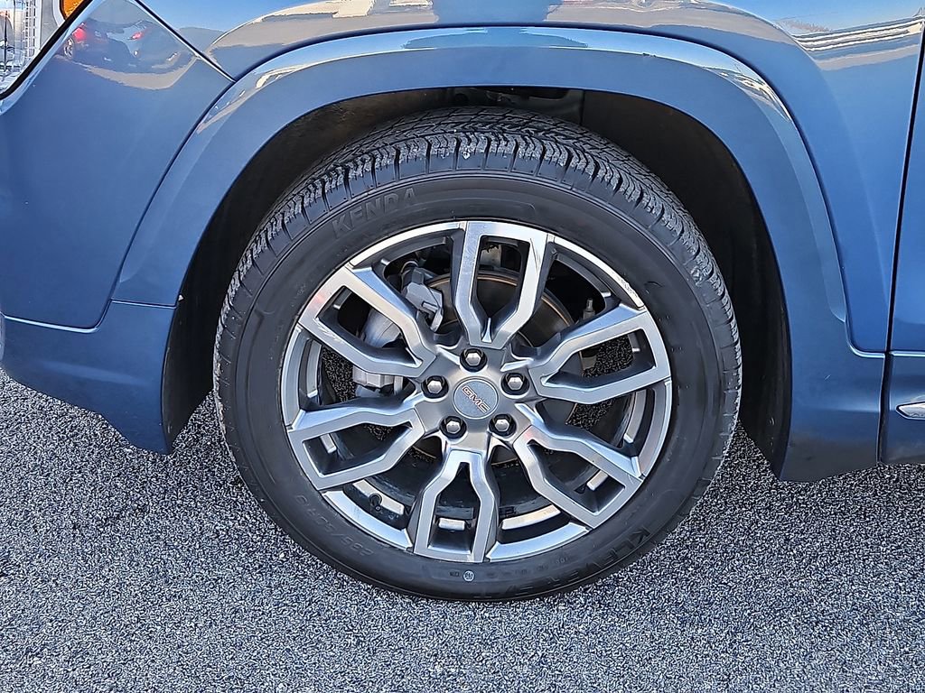 Used 2024 GMC Terrain Denali image 13