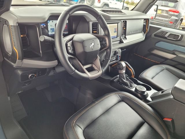 Used 2023 Ford Bronco Badlands image 6