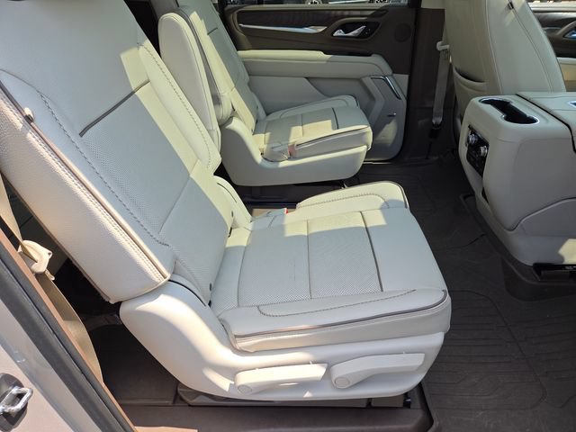 Used 2023 GMC Yukon XL Denali w/ LPO, Floor Liner Package AWD/4WD image 26