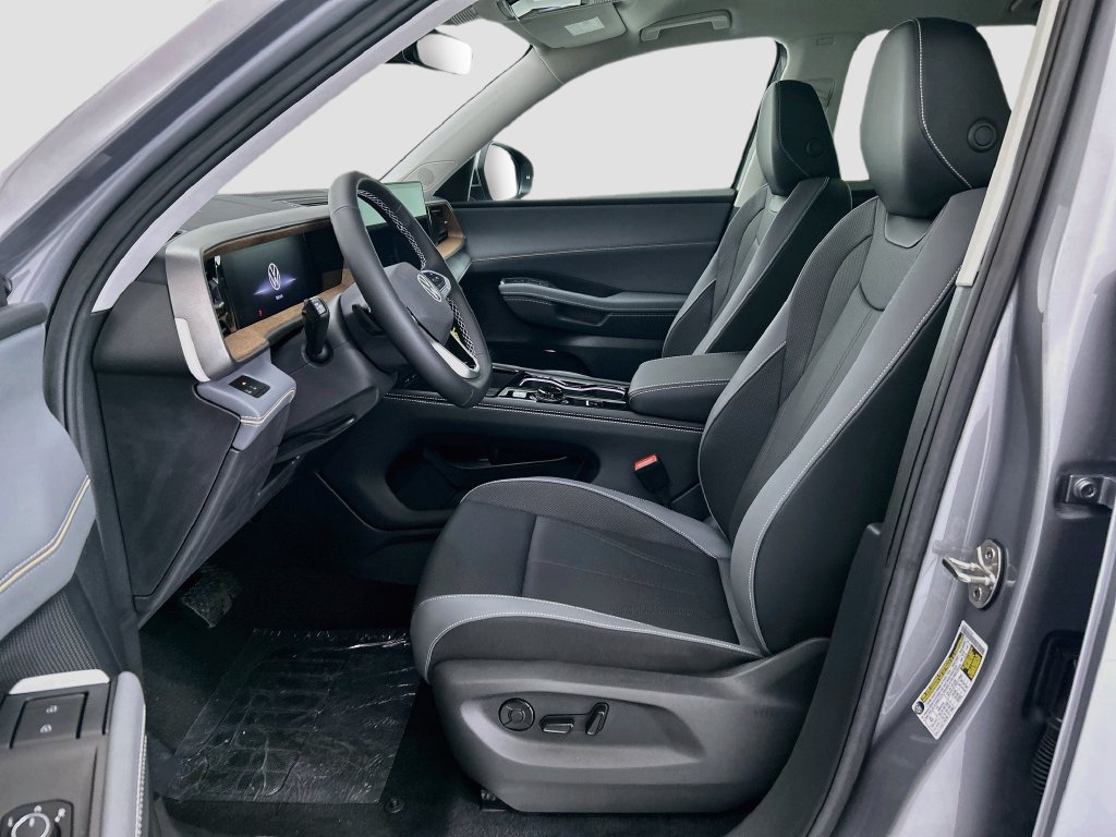 New 2027 Volkswagen Atlas SE FWD image 17