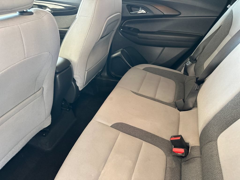 Used 2025 Chevrolet TrailBlazer LT FWD image 11