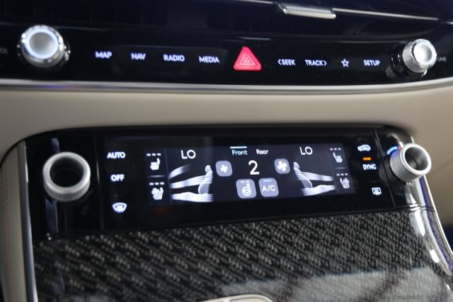 New 2026 Genesis GV70 3.5T Sport Prestige AWD/4WD image 28