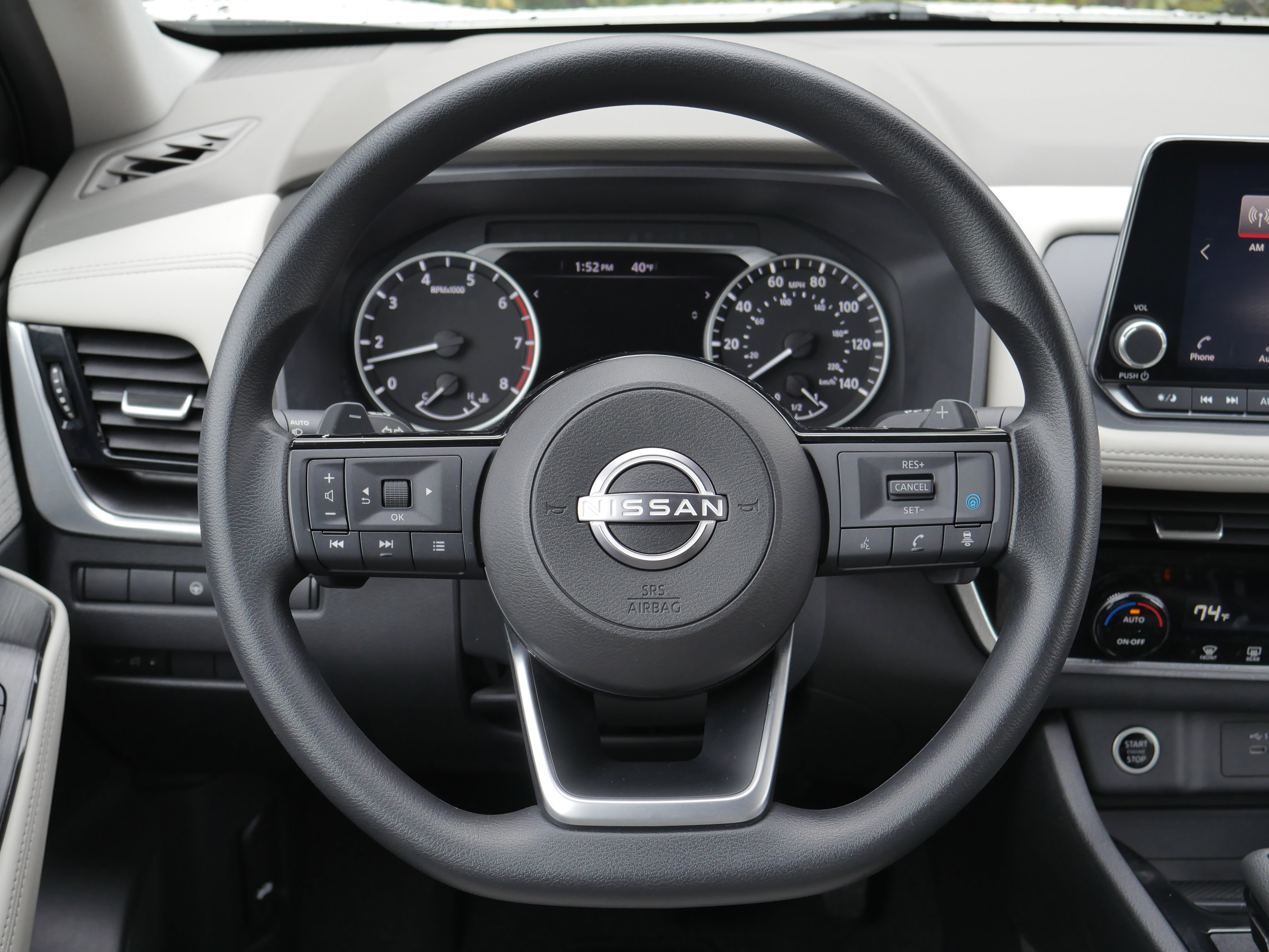 Certified 2022 Nissan Rogue SV image 13