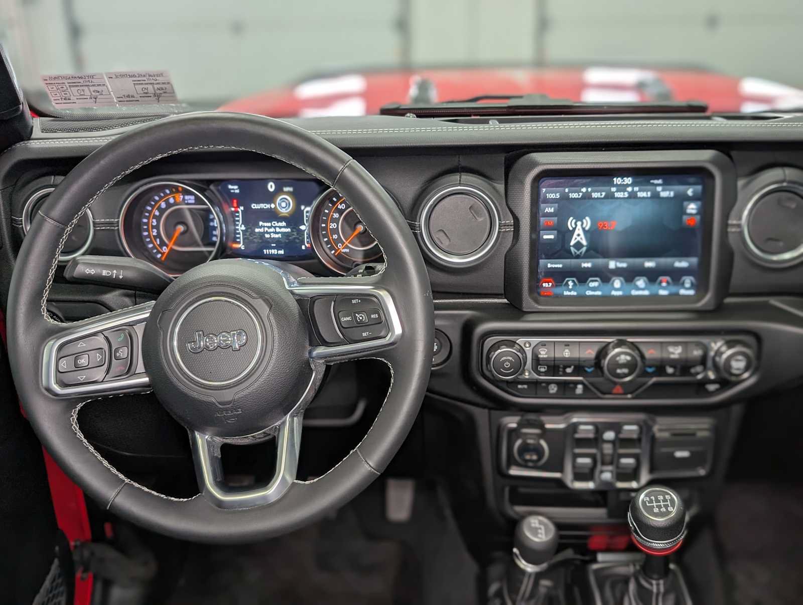 Used 2019 Jeep Wrangler Unlimited Sahara AWD/4WD image 5