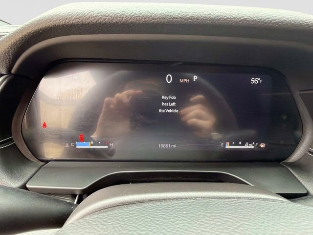 Used 2024 Jeep Grand Cherokee Altitude AWD/4WD image 28