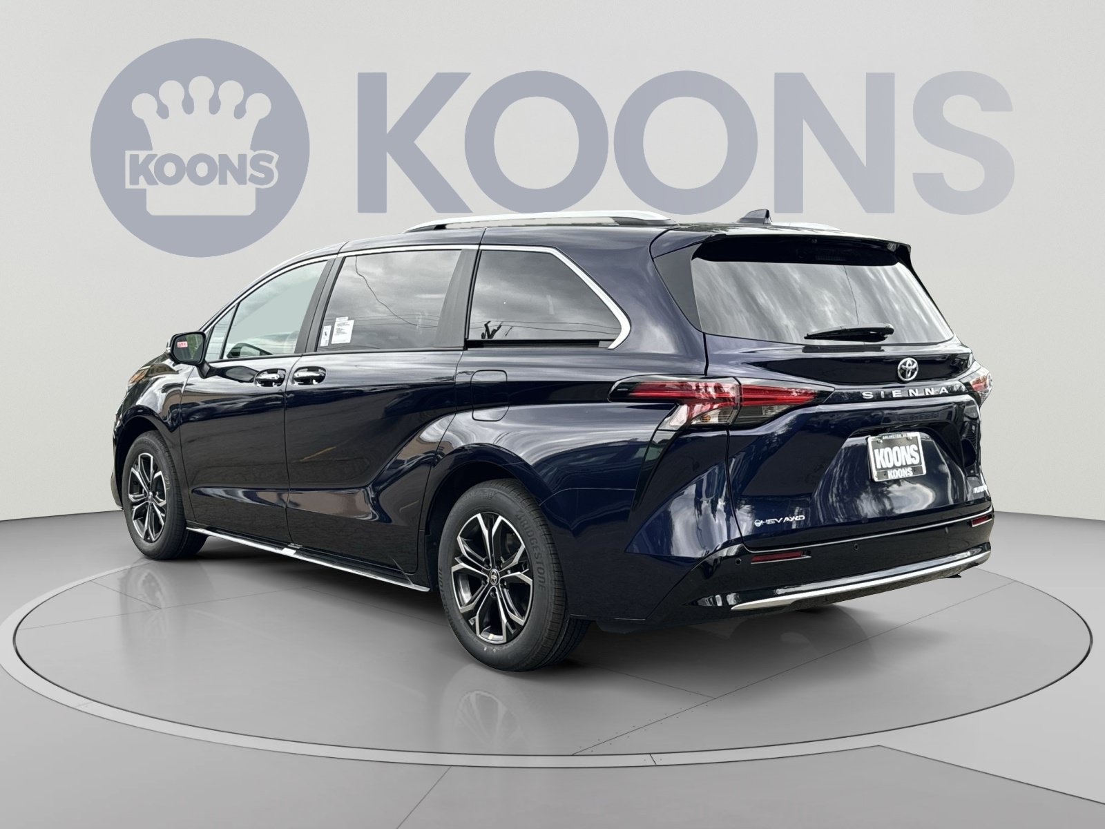 New 2026 Toyota Sienna Platinum AWD/4WD image 14