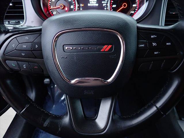 Used 2019 Dodge Charger SXT RWD image 13