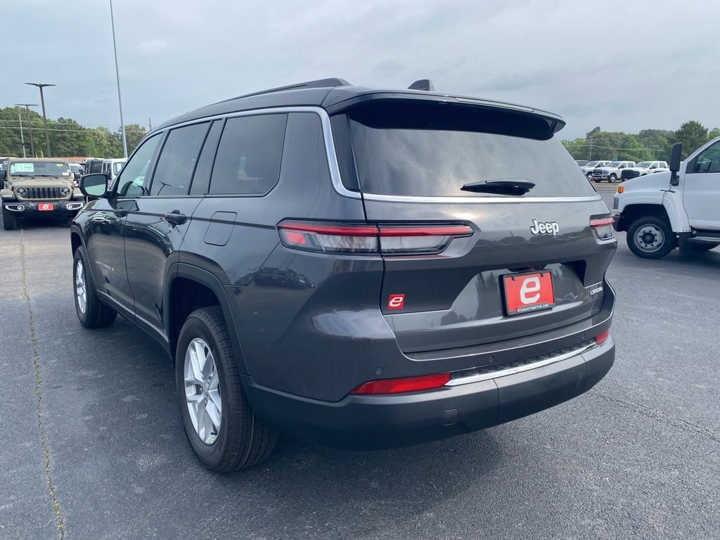 New 2026 Jeep Grand Cherokee L Laredo RWD image 5