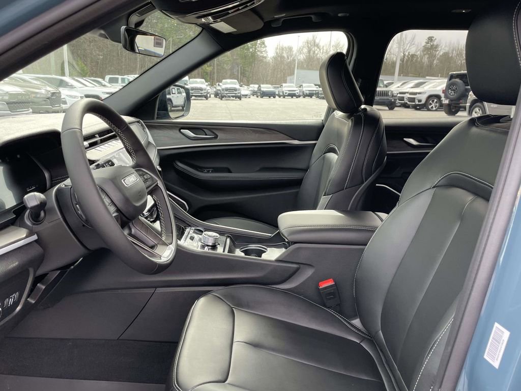 New 2026 Jeep Grand Cherokee L Limited image 22