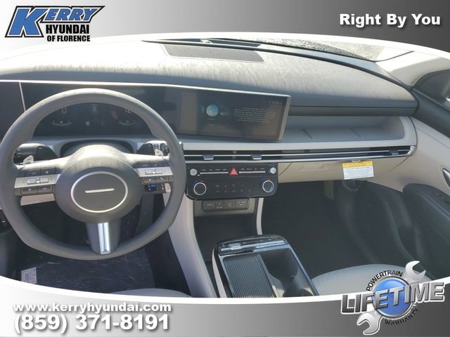 New 2026 Hyundai Tucson Blue SE image 10