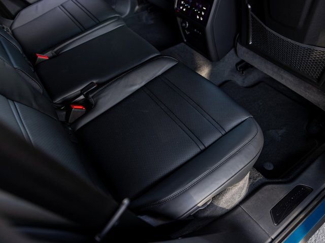 New 2026 Porsche Cayenne GTS image 48