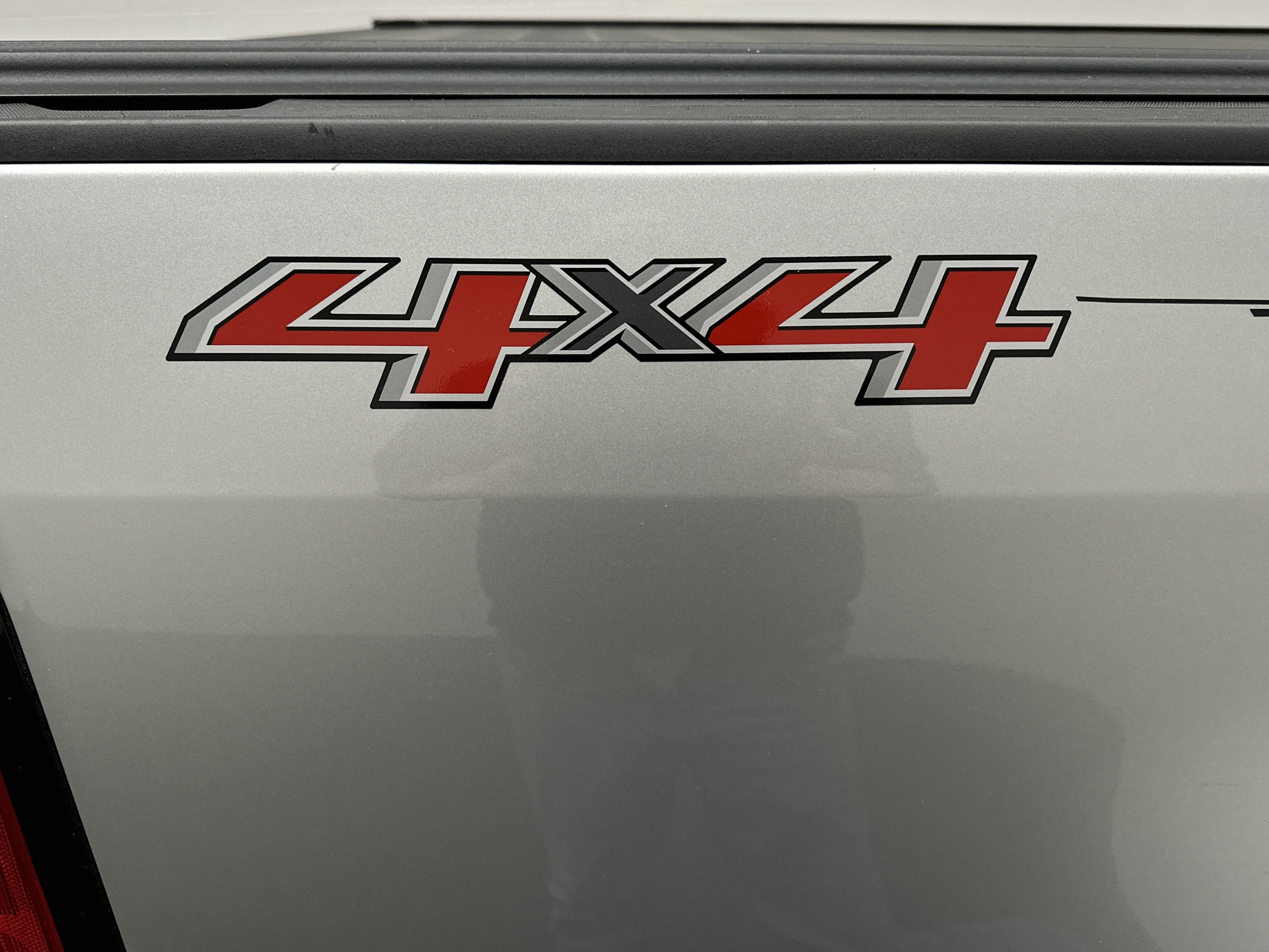 Used 2018 Chevrolet Colorado LT w/ LT Convenience Package AWD/4WD image 15
