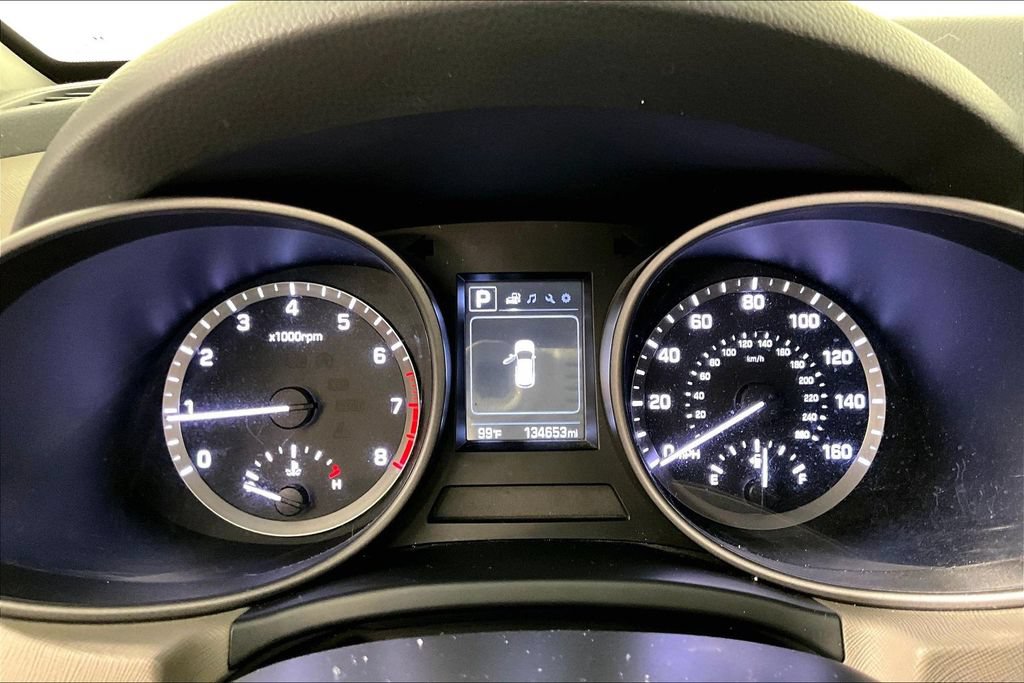 Used 2017 Hyundai Santa Fe Sport AWD/4WD image 11