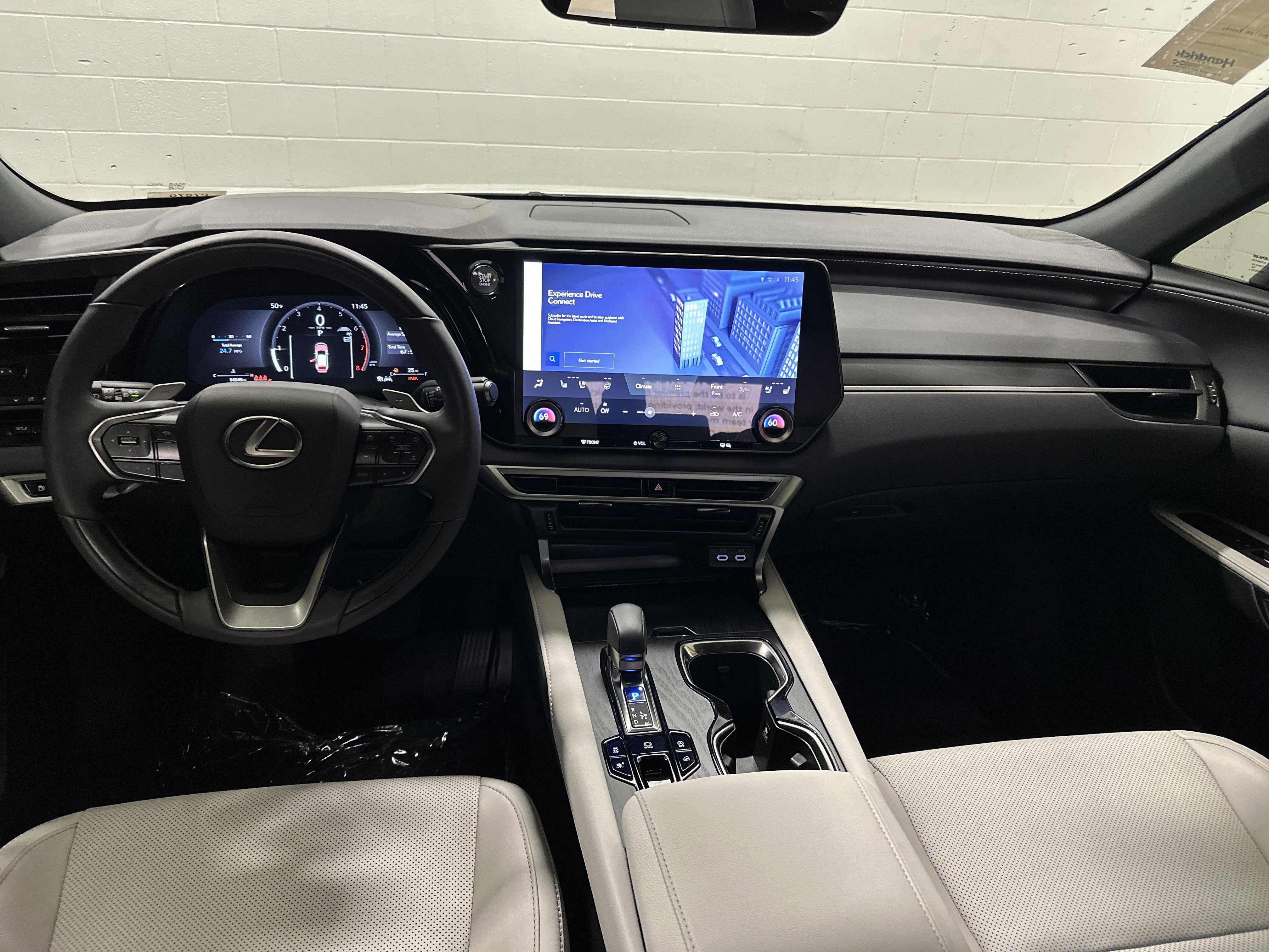 Used 2025 Lexus RX 350 Premium w/ Accessory Package image 29