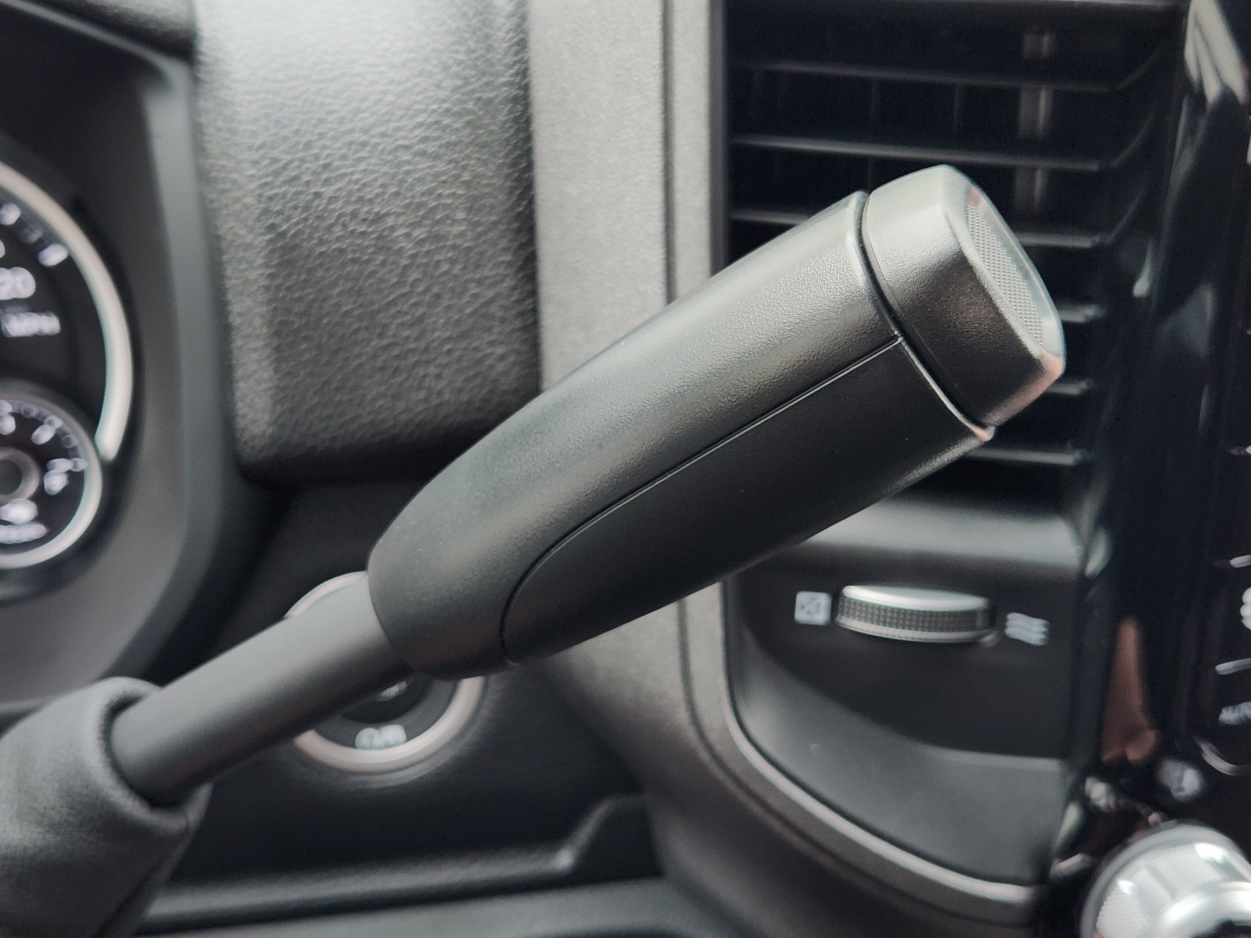 New 2026 RAM 3500 Tradesman AWD/4WD image 18