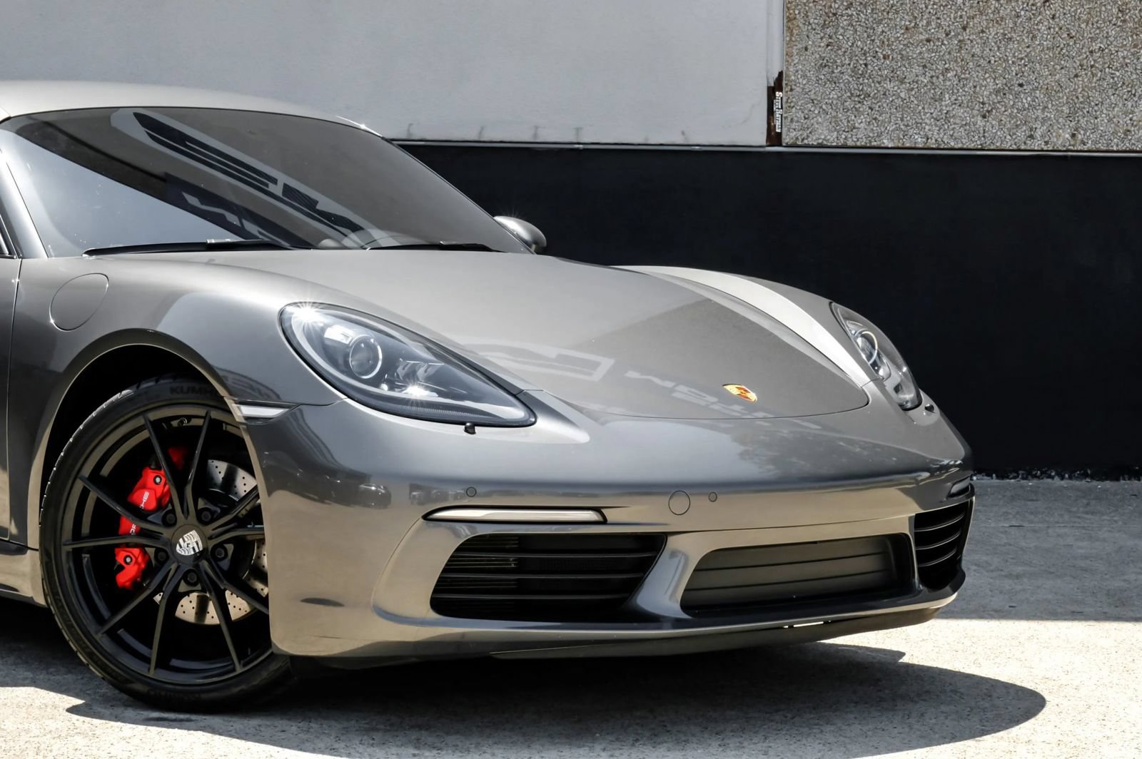 Used 2019 Porsche 718 Cayman S RWD image 7