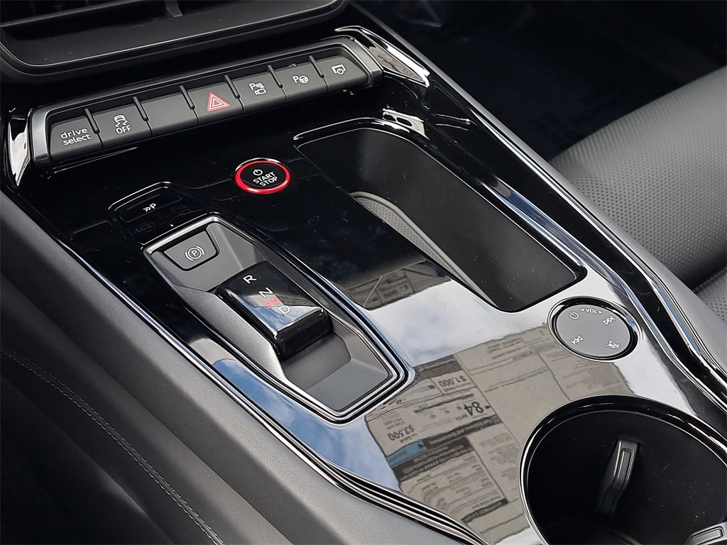 New 2026 Audi RS e-tron GT Base image 15