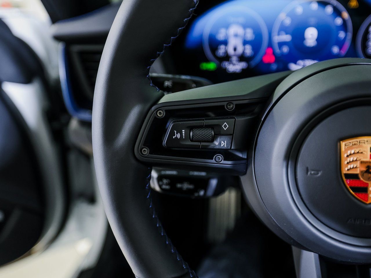 New 2026 Porsche 911 Carrera T image 17