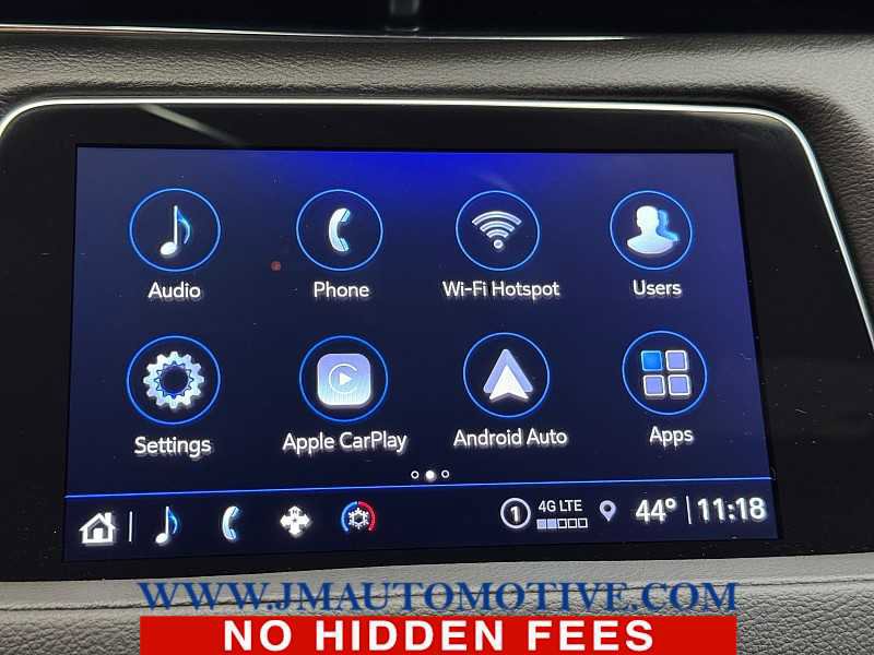 Used 2023 Cadillac XT4 Sport w/ Trailering Package image 25