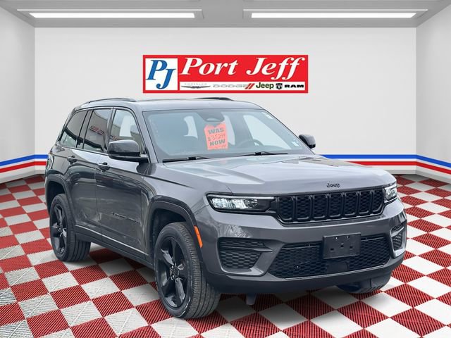 Certified 2023 Jeep Grand Cherokee Altitude AWD/4WD image 2
