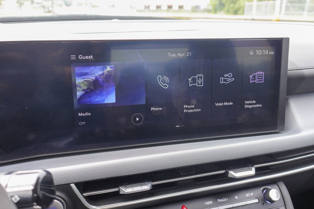 Used 2024 Hyundai Sonata SEL FWD image 3