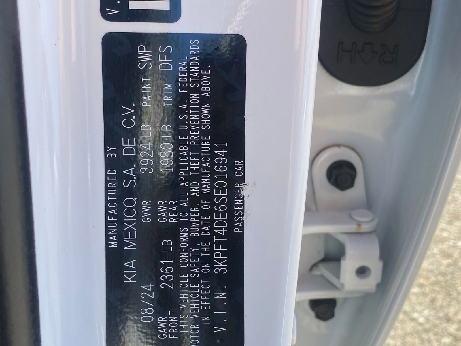 Used 2025 Kia K4 LXS image 30