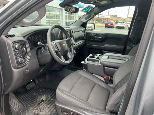 Used 2024 Chevrolet Silverado 1500 Custom image 13