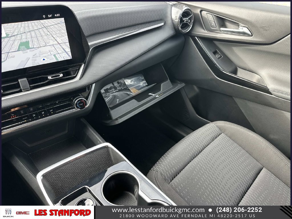 Used 2026 Chevrolet Equinox LT FWD image 35