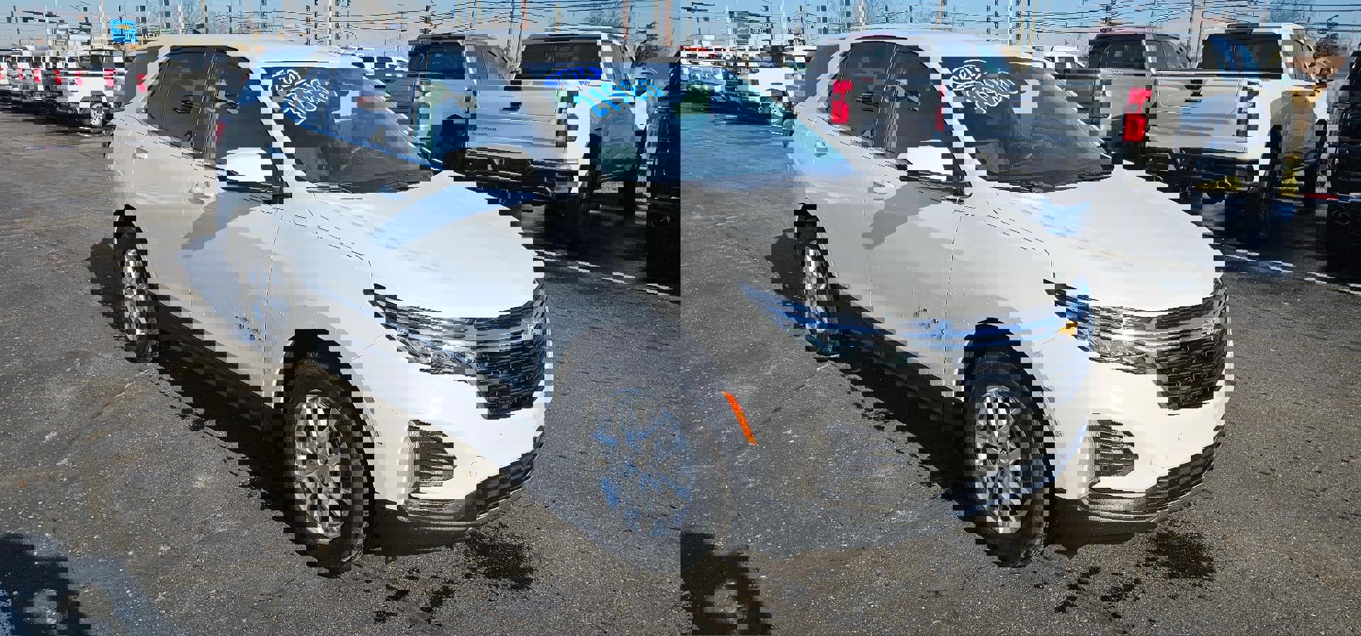 Certified 2024 Chevrolet Equinox LT w/ LPO, Floor Liner Package image 1