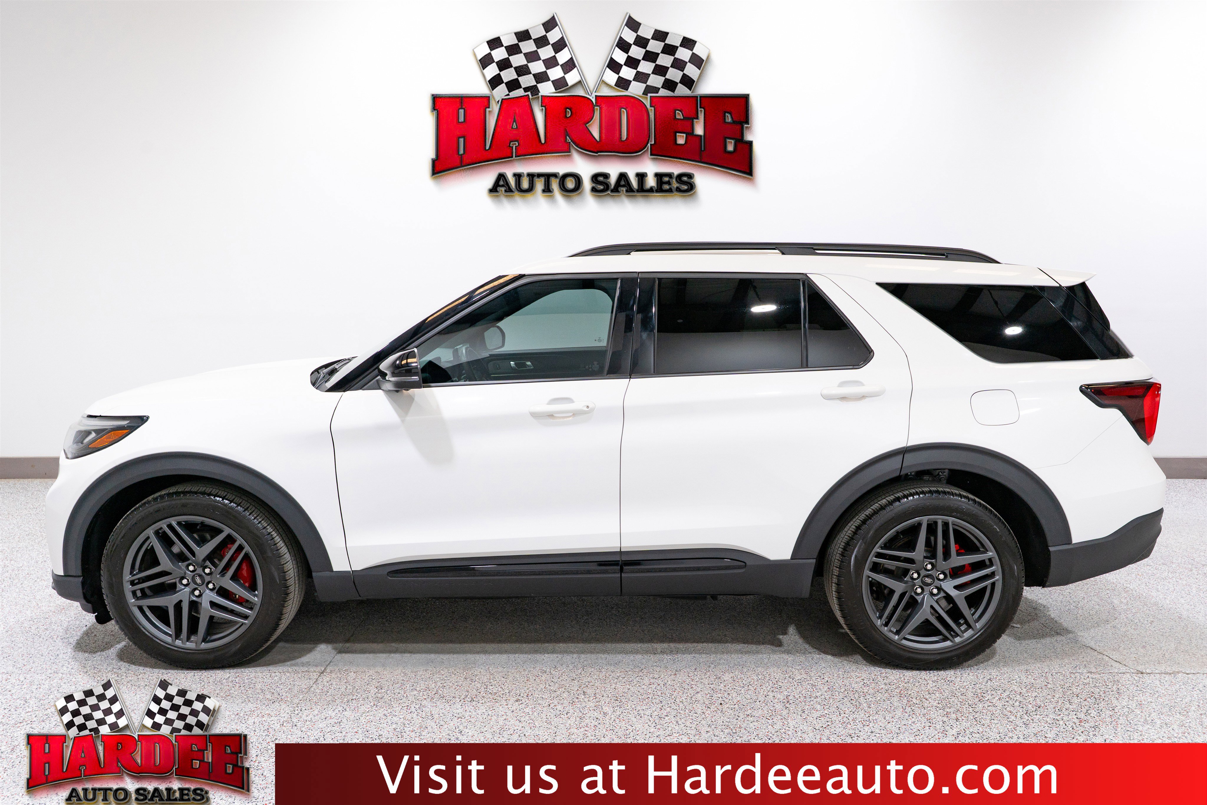 Used 2025 Ford Explorer ST