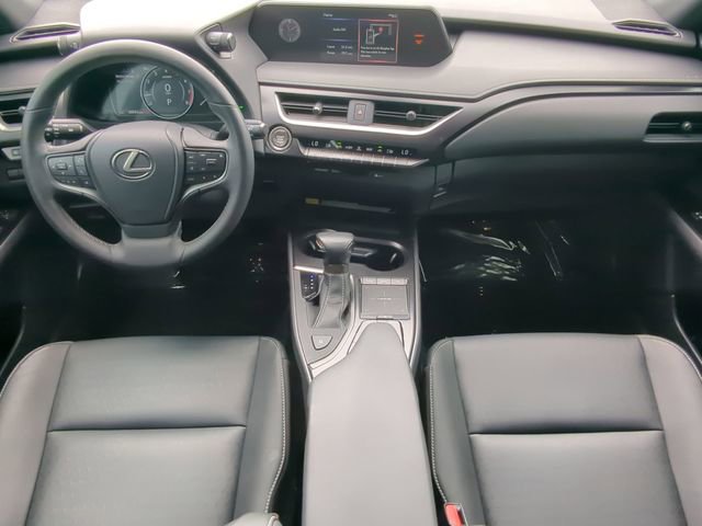Used 2022 Lexus UX 200 w/ Accessory Package (Z2) FWD image 12