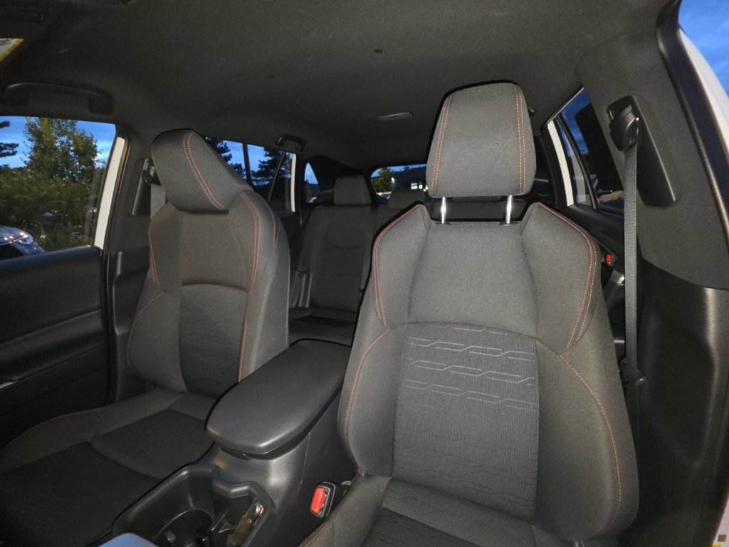 Used 2025 Toyota RAV4 SE AWD/4WD image 27