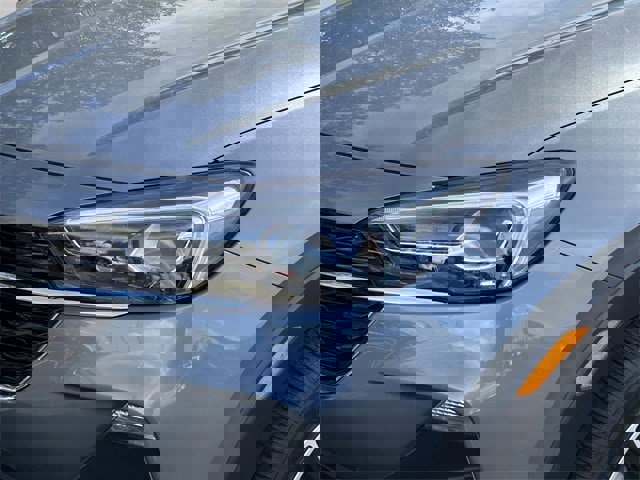 Used 2020 Buick Encore GX Essence w/ Advanced Technology Package image 14