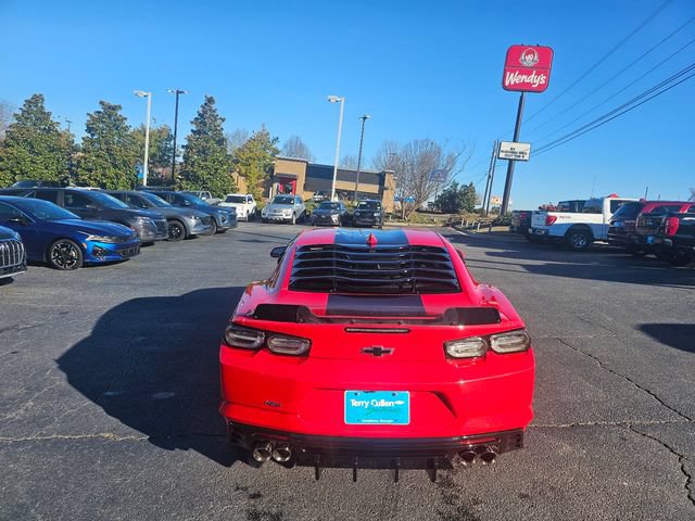 Used 2022 Chevrolet Camaro LT w/ RS Package RWD image 7