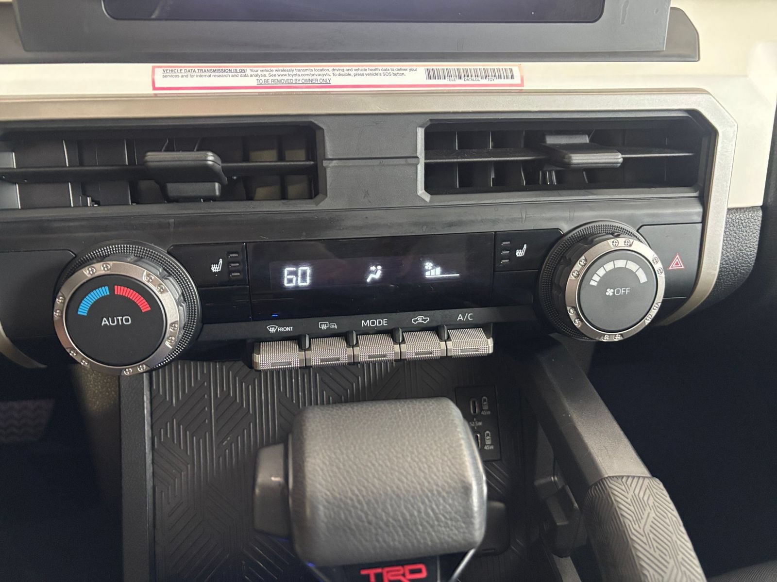 Used 2024 Toyota Tacoma TRD Off-Road AWD/4WD image 17